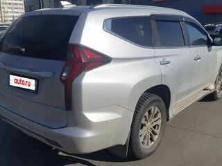 2022 Mitsubishi Pajero Sport III Рестайлинг, серый, 4000000 рублей, вид 3