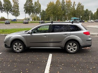 2010 Subaru Outback IV, серебристый, 1000000 рублей, вид 2