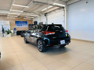 2015 Toyota Auris II Рестайлинг, чёрный, 1379000 рублей, вид 4