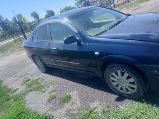 2001 Nissan Bluebird Sylphy I (G10), синий, 215000 рублей, вид 3