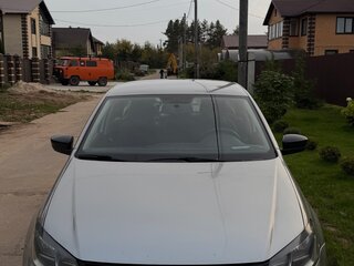 2019 Volkswagen Polo V Рестайлинг, серый, 950000 рублей, вид 2