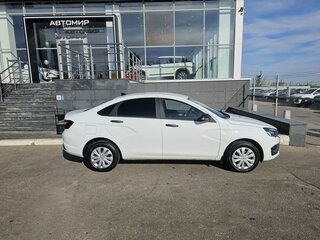 2023 Lada (ВАЗ) Vesta I Рестайлинг (NG), белый, 1190000 рублей, вид 4