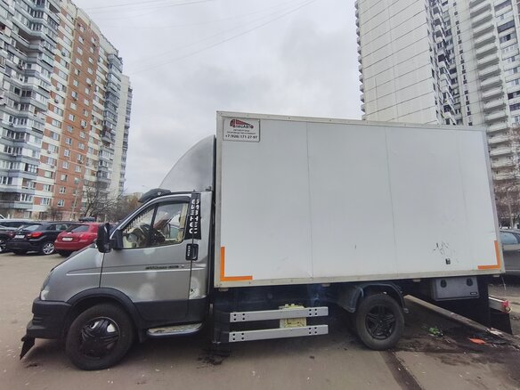 2011 ГАЗ ГАЗель (3302), серебристый, 900000 рублей - вид 5