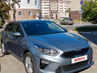 2018 Kia Ceed III, серебристый, 1590000 рублей, вид 4