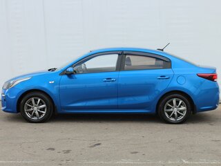 2019 Kia Rio IV, синий, 1385000 рублей, вид 4