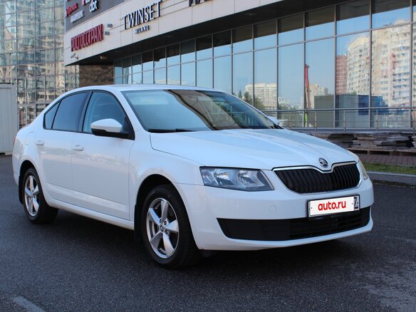 2015 Skoda Octavia III (A7), белый, 1150000 рублей