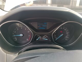 2018 Ford Focus III Рестайлинг, белый, 730000 рублей, вид 5