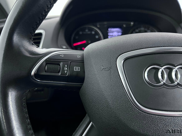 2015 Audi Q3 I (8U) Рестайлинг, белый, 2050000 рублей - вид 12