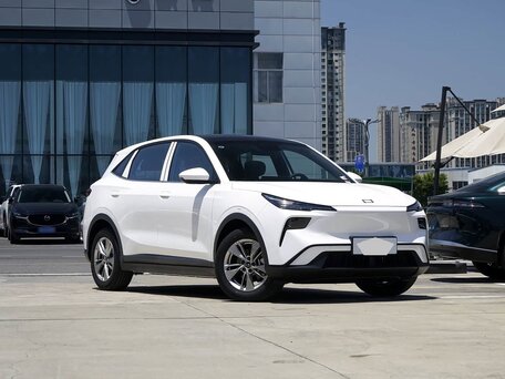 2025 FAW Bestune Joyee 03 48 kWh, серебристый, 2173003 рублей, вид 3