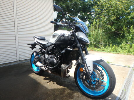 2025 Yamaha MT-07 (FZ-07), белый, 1050000 рублей, вид 1