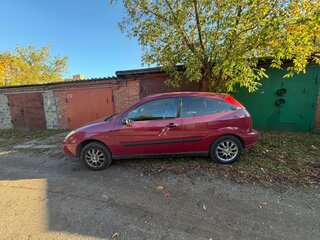 2001 Ford Focus I (North America), красный, 200000 рублей, вид 3