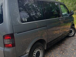 2008 Volkswagen Multivan T5, серый, 1500000 рублей, вид 2