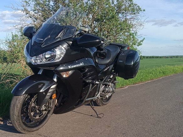 2015 Kawasaki GTR 1400 (Concours 14), чёрный - вид 4