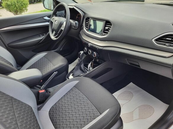 2026 Lada (ВАЗ) Vesta I Рестайлинг (NG), белый - вид 12