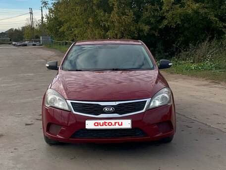2011 Kia Ceed I Рестайлинг, красный, 550000 рублей, вид 1