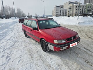1993 Volkswagen Passat B4, красный, 149000 рублей, вид 3