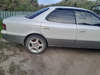 1994 Toyota Vista IV (V40), белый, 250000 рублей, вид 5