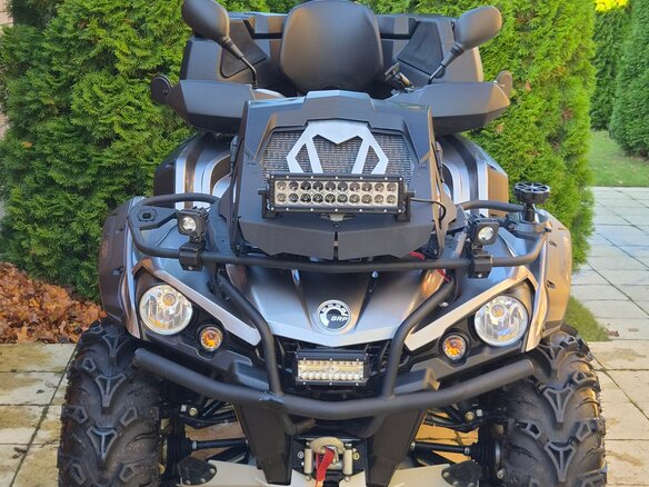 2016 BRP Can-Am Outlander L 570 (MAX), серебристый, 1400000 рублей