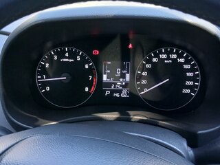 2020 Hyundai Creta I Рестайлинг, белый, 1500000 рублей, вид 4