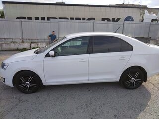 2018 Skoda Rapid I Рестайлинг, белый, 860000 рублей, вид 2