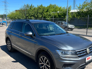 2020 Volkswagen Tiguan Allspace II, серый, 2450000 рублей, вид 1