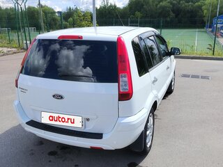 2010 Ford Fusion I Рестайлинг, белый, 645000 рублей, вид 4