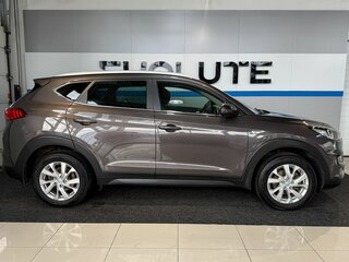 2018 Hyundai Tucson III Рестайлинг, коричневый, 1959000 рублей, вид 3