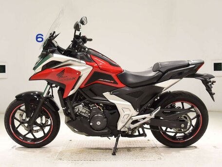 2021 Honda NC 750X, красный, 977000 рублей, вид 1