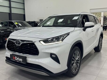 2026 Toyota Highlander IV (XU70), белый, 5320000 рублей, вид 1