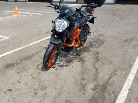 2022 KTM 125 Duke, оранжевый, 500000 рублей, вид 1