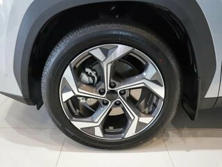2026 Geely Atlas II, серебристый, 4128000 рублей, вид 5