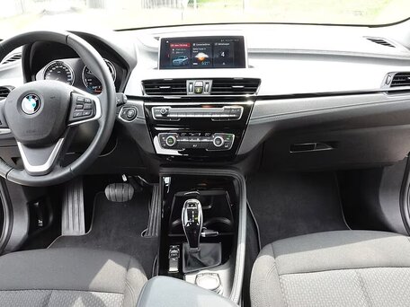 2022 BMW X2 sDrive18d I (F39), чёрный, 3613000 рублей, вид 5