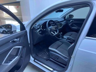 2023 Audi Q3 35 TFSI II (F3), белый, 1900000 рублей, вид 5