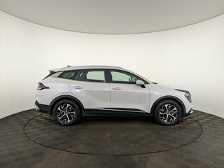 2022 Kia Sportage V, белый, 3450000 рублей, вид 4