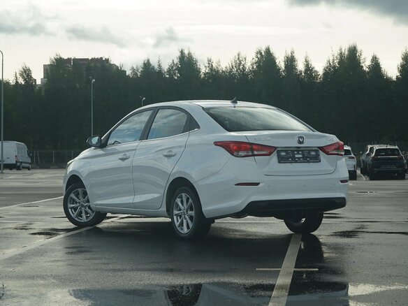 2024 Changan Alsvin, белый, 1890801 рублей - вид 3