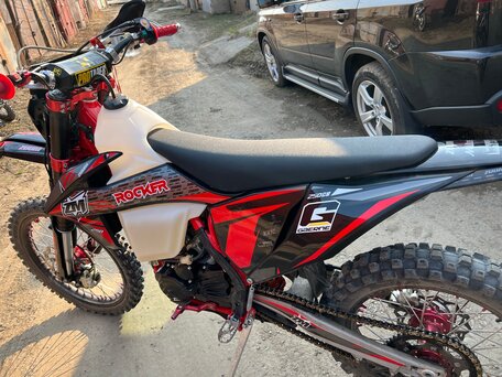 2022 ZM Rocker, красный, 160000 рублей, вид 1