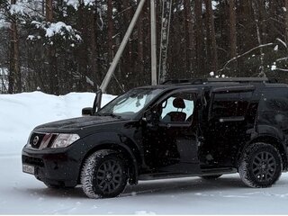 2011 Nissan Pathfinder III Рестайлинг, чёрный, 1600000 рублей, вид 1