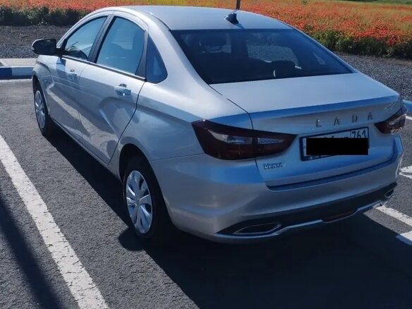 2024 Lada (ВАЗ) Vesta I Рестайлинг (NG), серебристый, 1349000 рублей - вид 5