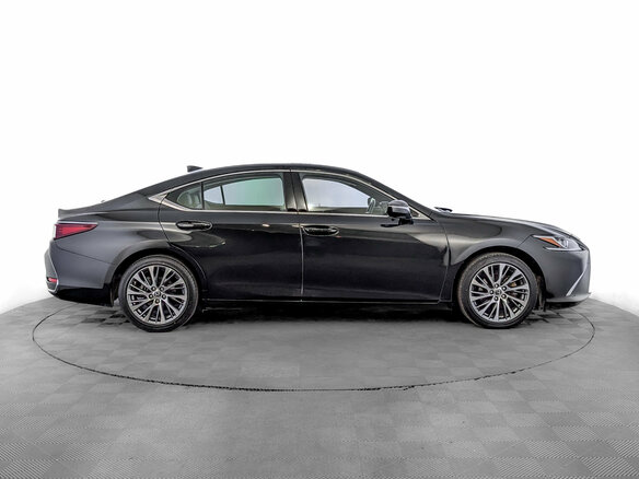 2021 Lexus ES 250 VII, чёрный - вид 3