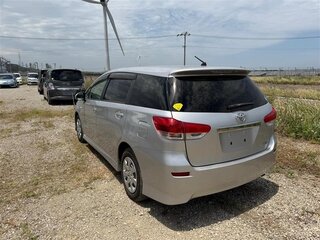 2011 Toyota Wish II, серебристый, 950000 рублей, вид 5