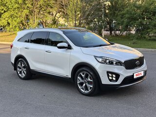 2017 Kia Sorento III Prime, белый, 3900000 рублей, вид 3