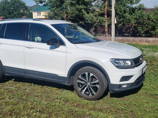 2020 Volkswagen Tiguan II, белый, 2250000 рублей, вид 4