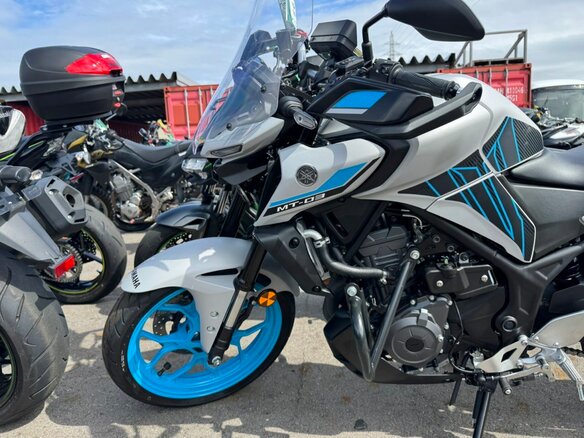 2025 Yamaha MT-03, белый, 665000 рублей - вид 39