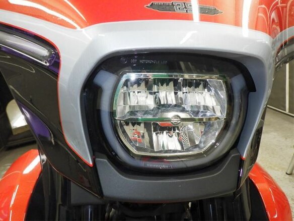 2024 Harley-Davidson CVO Street Glide, оранжевый, 4430000 рублей - вид 8
