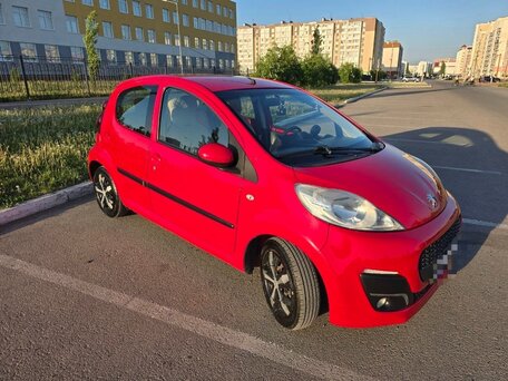 2014 Peugeot 107 I Рестайлинг 2, красный, 630000 рублей, вид 1