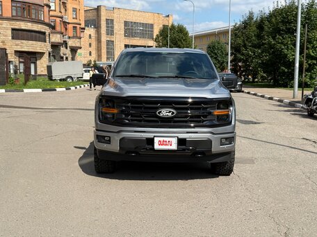 2024 Ford F-150 SuperCrew Lobo XIV Рестайлинг, серебристый, 7300000 рублей, вид 2
