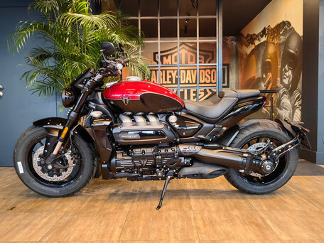 2024 Triumph Rocket 3, чёрный, 3650000 рублей, вид 1