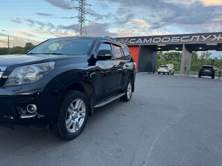 2012 Toyota Land Cruiser Prado 150 Series, чёрный, 2380000 рублей, вид 2
