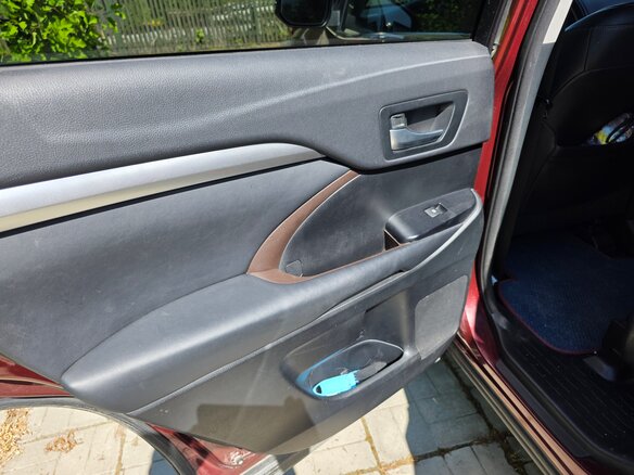 2014 Toyota Highlander III (XU50), красный, 2550000 рублей - вид 22