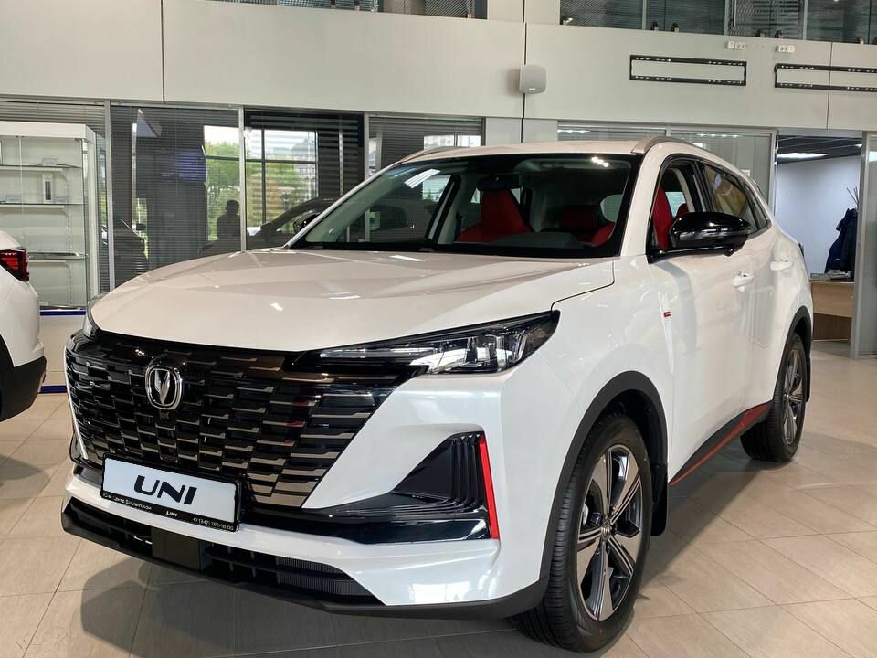 Открыть фотографии: Changan UNI-S I